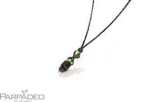 Parpadeo necklace. Designed and handmade in Israel by Martin Greenberg. Parpadeo.