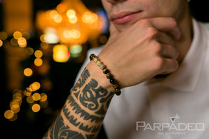 Golden Tiger Bracelet. Designed and handmade by Martin Greenberg. Parpadeo - Israel.